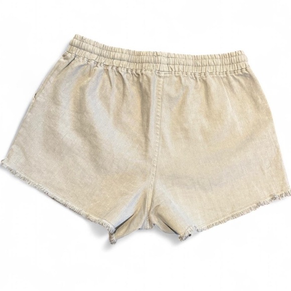 Women’s  Gray Relaxed Fit casual Shorts medium - Picture 3 of 5